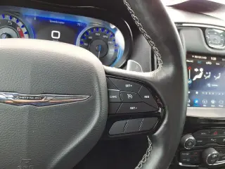 Chrysler 300 2022 S V8 4p Sedan