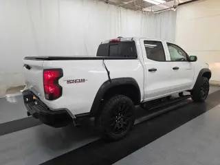 Chevrolet Colorado 2024 4x4 Trail Boss Cabina de tripulacion 4p 5 ft. SB