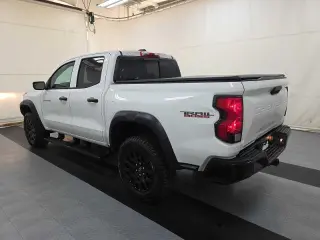 Chevrolet Colorado 2024 4x4 Trail Boss Cabina de tripulacion 4p 5 ft. SB