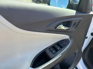Chevrolet Malibu 2024 LT 4p Sedan con 2LT
