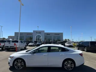 Chevrolet Malibu 2024 LT 4p Sedan con 2LT