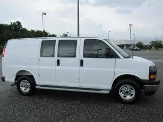 GMC Savana 2025 2500 3dr furgoneta de carga