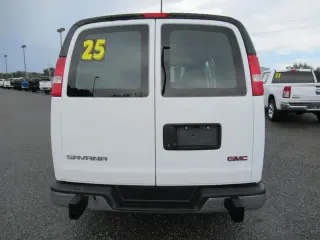 GMC Savana 2025 2500 3dr furgoneta de carga