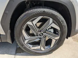 Hyundai TUCSON 2024 SEL 4p SUV