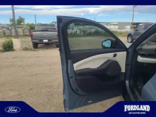 Ford Mustang Mach-E 2023 Premium 4dr SUV