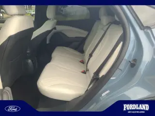 Ford Mustang Mach-E 2023 Premium 4dr SUV