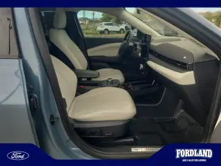 Ford Mustang Mach-E 2023 Premium 4dr SUV