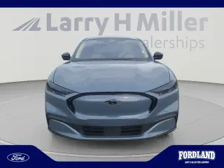 Ford Mustang Mach-E 2023 Premium 4dr SUV