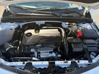 Chevrolet Malibu 2024 LT 4p Sedan con 1LT