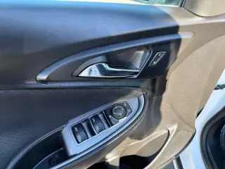 Chevrolet Malibu 2024 LT 4p Sedan con 1LT