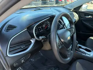 Chevrolet Malibu 2024 LT 4p Sedan con 1LT