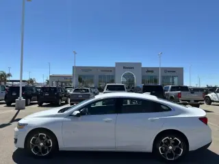 Chevrolet Malibu 2024 LT 4p Sedan w/1LT