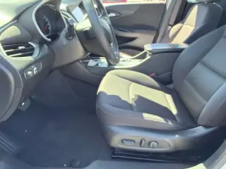 Chevrolet Malibu 2024 LT 4dr Sedan con 1LT