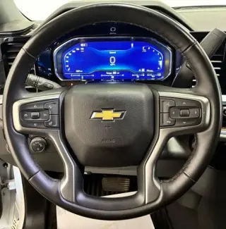 Chevrolet Silverado 1500 2024 4x4 LT 4dr Crew Cab 5.8 ft. SB con 2FL