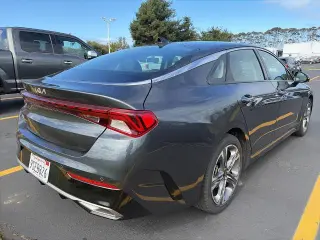Kia K5 2024 EX Sedán 4 puertas