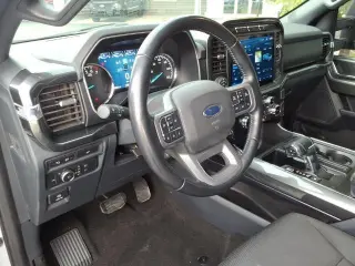 Ford F-150 2022 4x4 XLT 4p SuperCrew 6.5 ft. SB