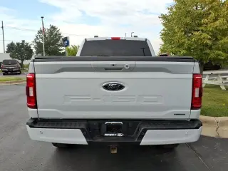 Ford F-150 2022 4x4 XLT 4p SuperCrew 6.5 ft. SB