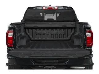 GMC Canyon 2023 4x4 Denali 4p. Cabina de Tripulacion Crew 5 ft. SB