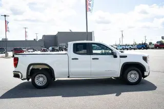 GMC Sierra 1500 2023 4x4 Pro 4p Doble Cab 6.6 ft. SB
