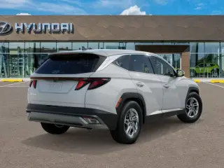 Hyundai TUCSON 2026 AWD SE 4dr SUV