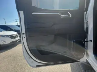 Chevrolet Silverado 1500 2024 4x4 RST 4p. Cabina de Tripulacion 5.8 ft. CB
