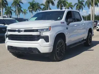 Chevrolet Silverado 1500 2024 4x4 RST 4p. Cabina de Tripulacion 5.8 ft. CB