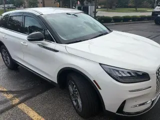 Lincoln Corsair 2023 AWD Estándar 4p SUV