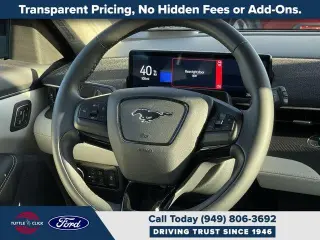 Ford Mustang Mach-E 2023 Premium 4dr SUV
