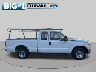 Ford F-250 Super Duty 2015 4x2 XL 4p SuperCab 6.8 ft. SB Camioneta