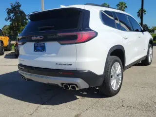GMC Acadia 2024 Elevation 4p SUV