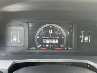 Toyota Tacoma 2024 4x2 SR5 4p Doble Cabina 5.0 ft SB