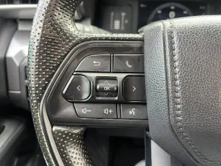 Toyota Tacoma 2024 4x2 SR5 4p Doble Cabina 5.0 ft SB