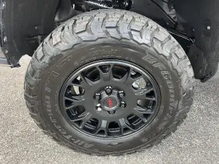 Toyota Tacoma 2024 4x2 SR5 4p Doble Cabina 5.0 ft SB
