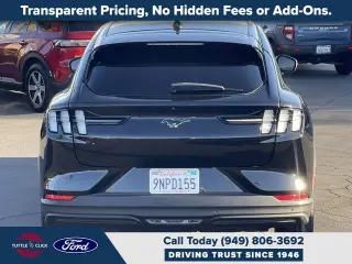 Ford Mustang Mach-E 2024 Select 4dr SUV