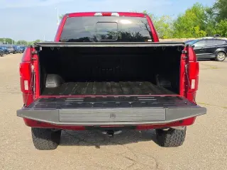 Ford F-150 2018 4x4 XLT 4dr SuperCrew 5.5 ft. SB