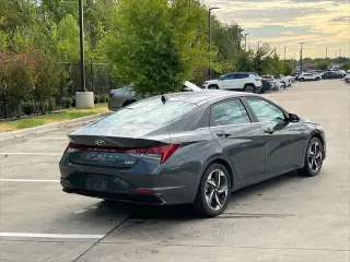 Hyundai ELANTRA Hybrid 2023 Limited 4dr Sedan