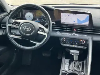 Hyundai ELANTRA Hybrid 2023 Limited 4dr Sedan