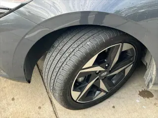 Hyundai ELANTRA Hybrid 2023 Limited 4dr Sedan