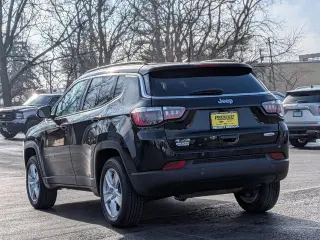 Jeep Compass 2022 4x4 Latitude 4dr SUV