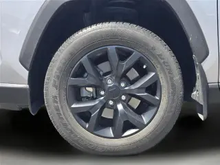 Toyota RAV4 2024 LE SUV 4p.