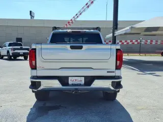 GMC Sierra 1500 2020 4x2 SLT 4dr Cabina de tripulacion completa 5.8 ft. CB