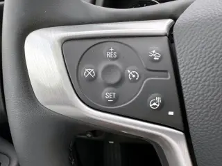 Terreno GMC 2024 Tracción Total SLT 4p SUV