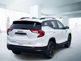 Terreno GMC 2024 Tracción Total SLT 4p SUV