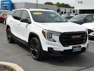 Terreno GMC 2024 Tracción Total SLT 4p SUV