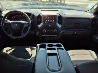 Chevrolet Silverado 1500 2022 4x4 Custom 4dr Crew Cab 5.8 ft. CB