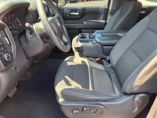 Chevrolet Silverado 1500 2022 4x4 Custom 4dr Crew Cab 5.8 ft. CB