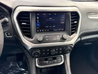 GMC Acadia 2021 4x4 SLT 4dr SUV