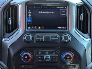 Chevrolet Silverado 1500 2020 4x4 RST 4dr Cabina de Tripulacion 5.8 ft. SB
