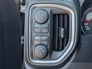 Chevrolet Silverado 1500 2020 4x4 RST 4dr Cabina de Tripulacion 5.8 ft. SB