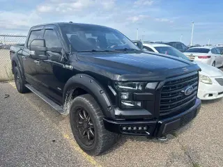 Ford F-150 2015 4x4 XLT 4dr SuperCrew 5.5 ft. SB